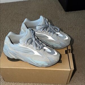 Yeezy Athletic Shoes in Gray and White